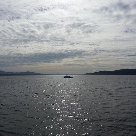Orca Lodge Sointula Luaran gambar