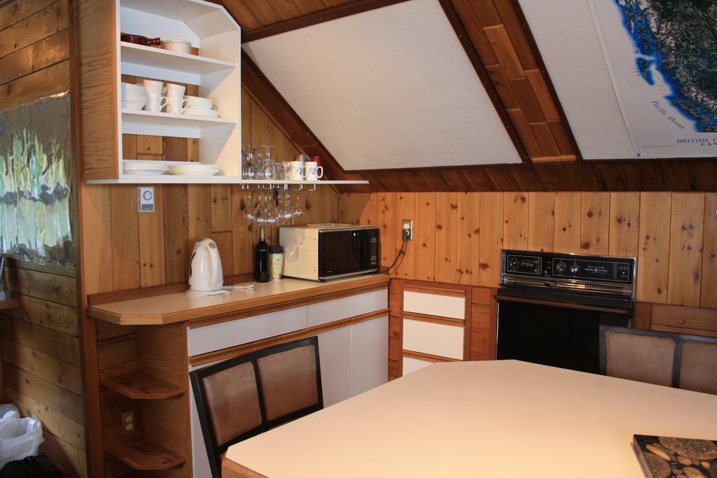 Orca Lodge Sointula Luaran gambar
